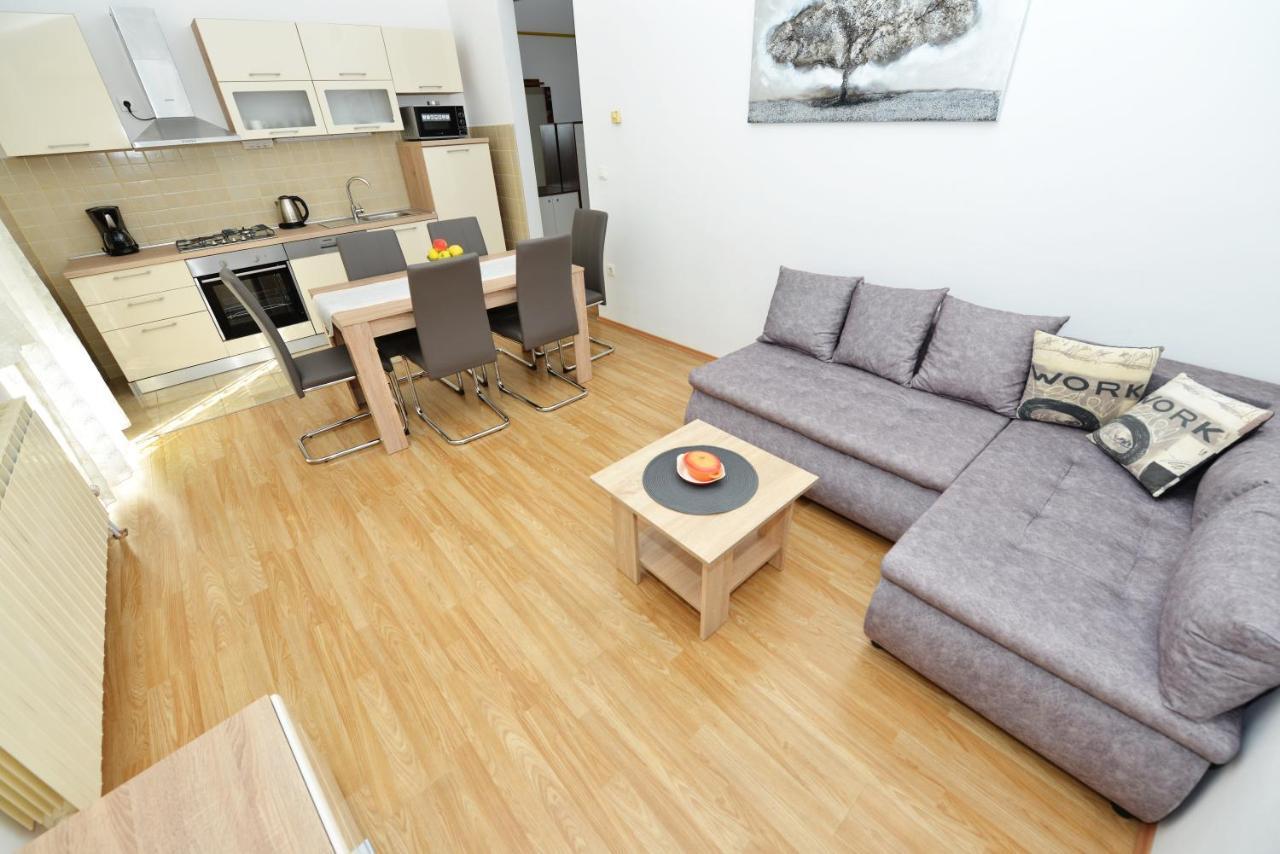 Apartmani Stadion Zadar Extérieur photo